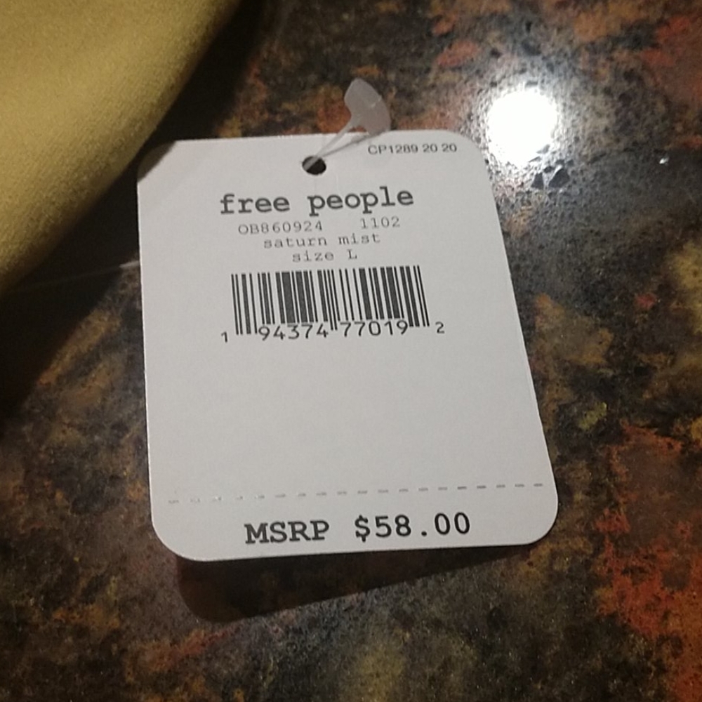 Free People Sports bra/Yoga Top - Picture 5 of 6